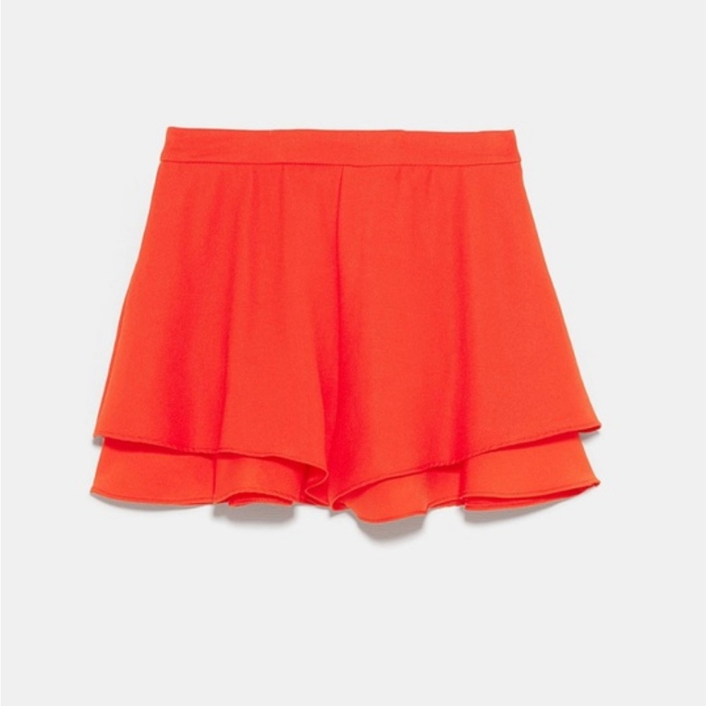 Zara Ruffled Shorts - Picture 5 of 7